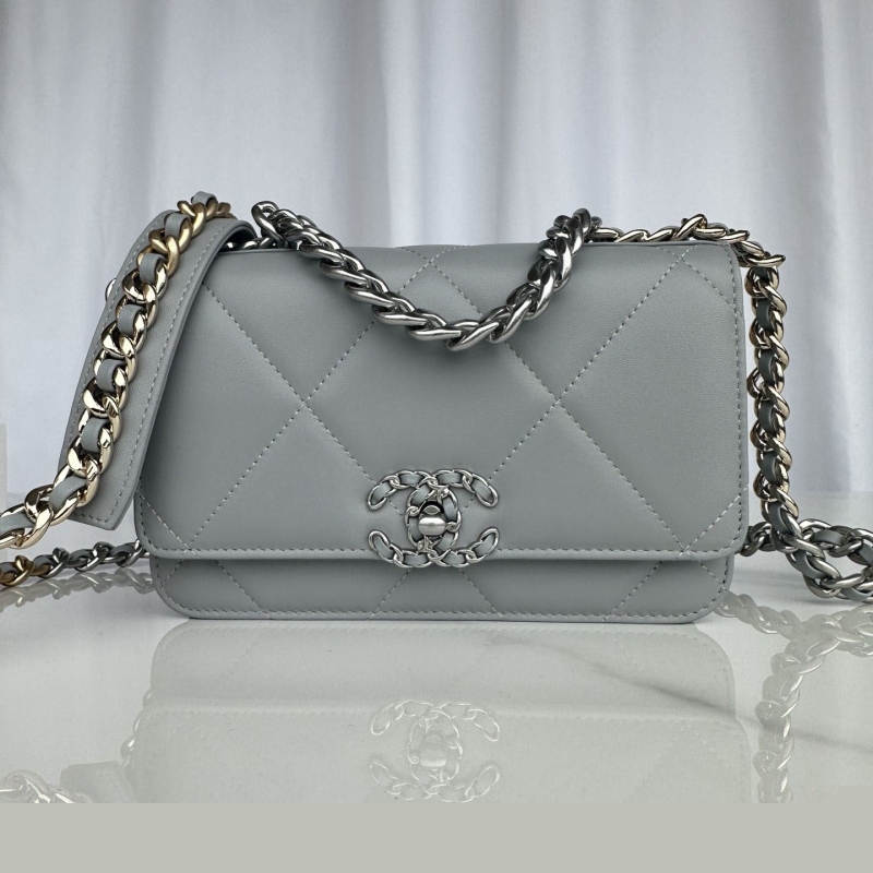 Ch*el 19 bags